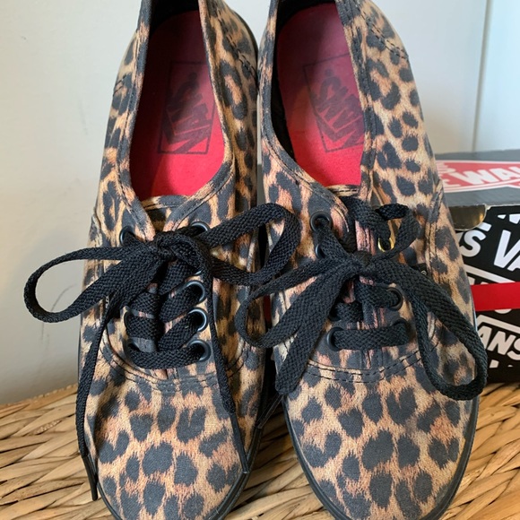 leopard vans - Picture 2 of 3